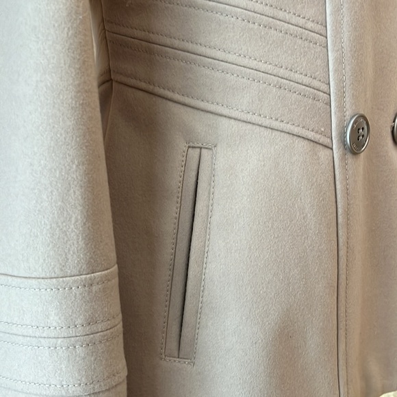 Kenneth Cole New York Like New Women’s Peacoat – Size 4 - Picture 5 of 11